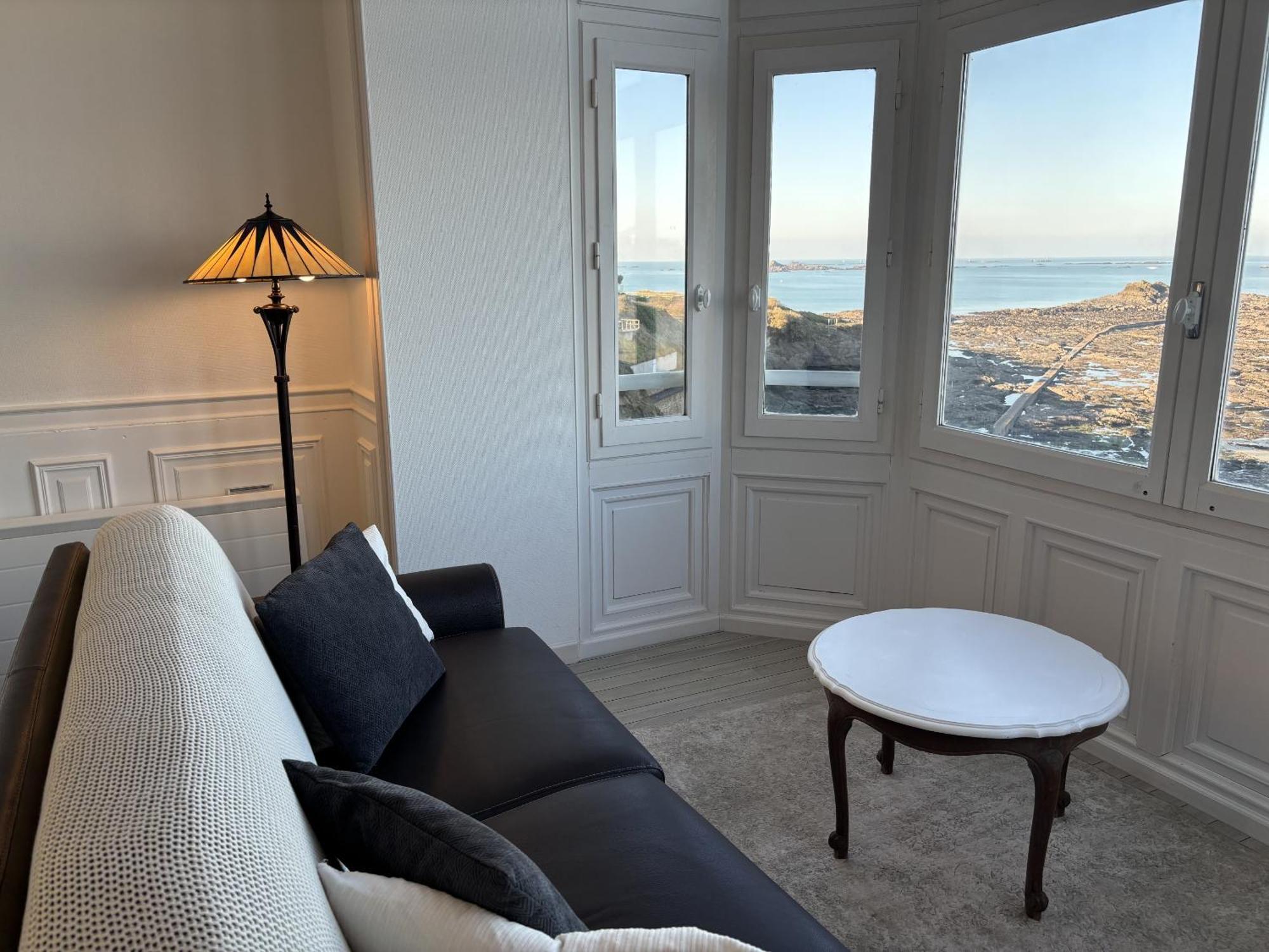 Villa Xixe Vue Mer Dinard Eksteriør billede