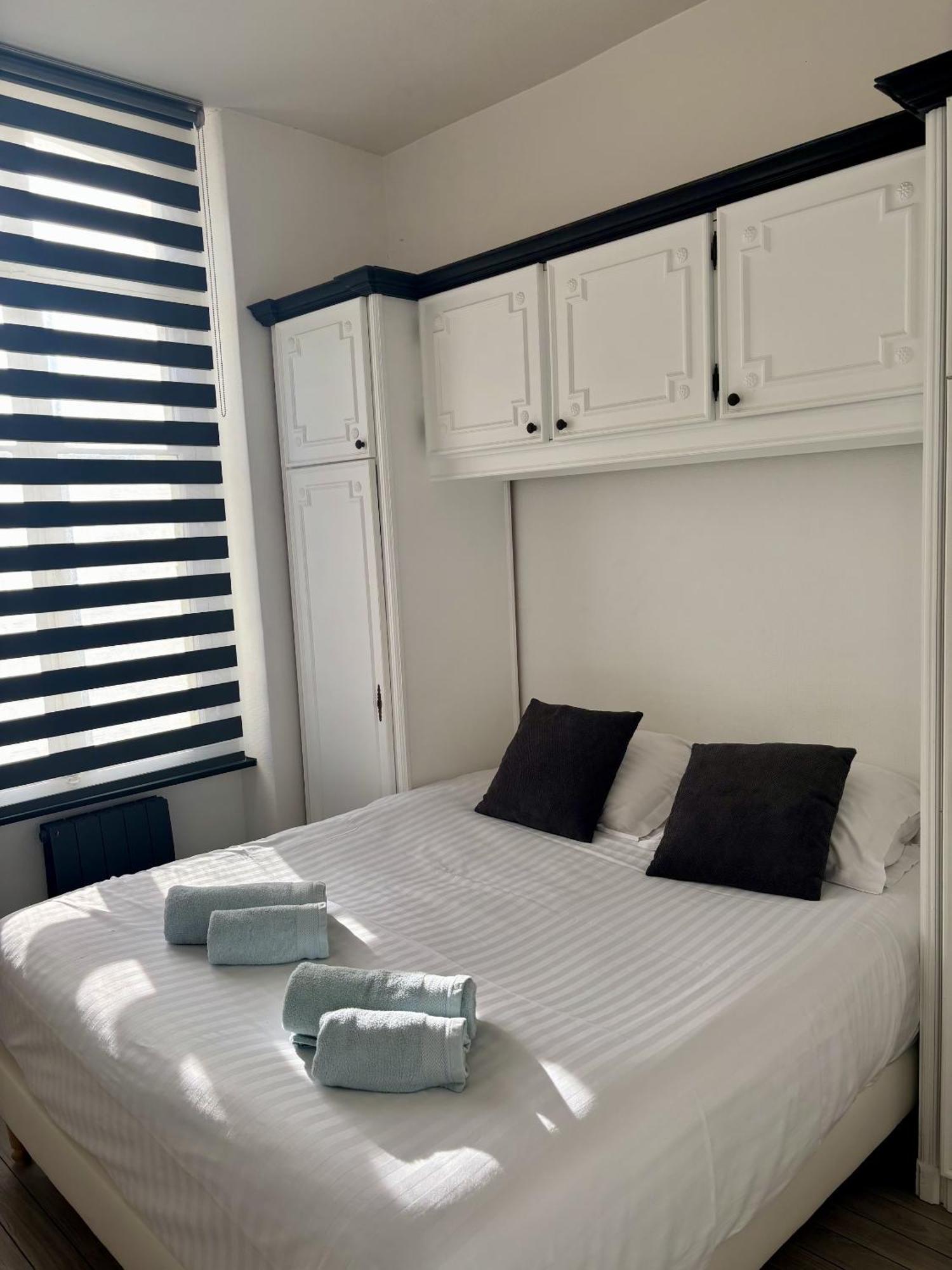 Villa Xixe Vue Mer Dinard Eksteriør billede
