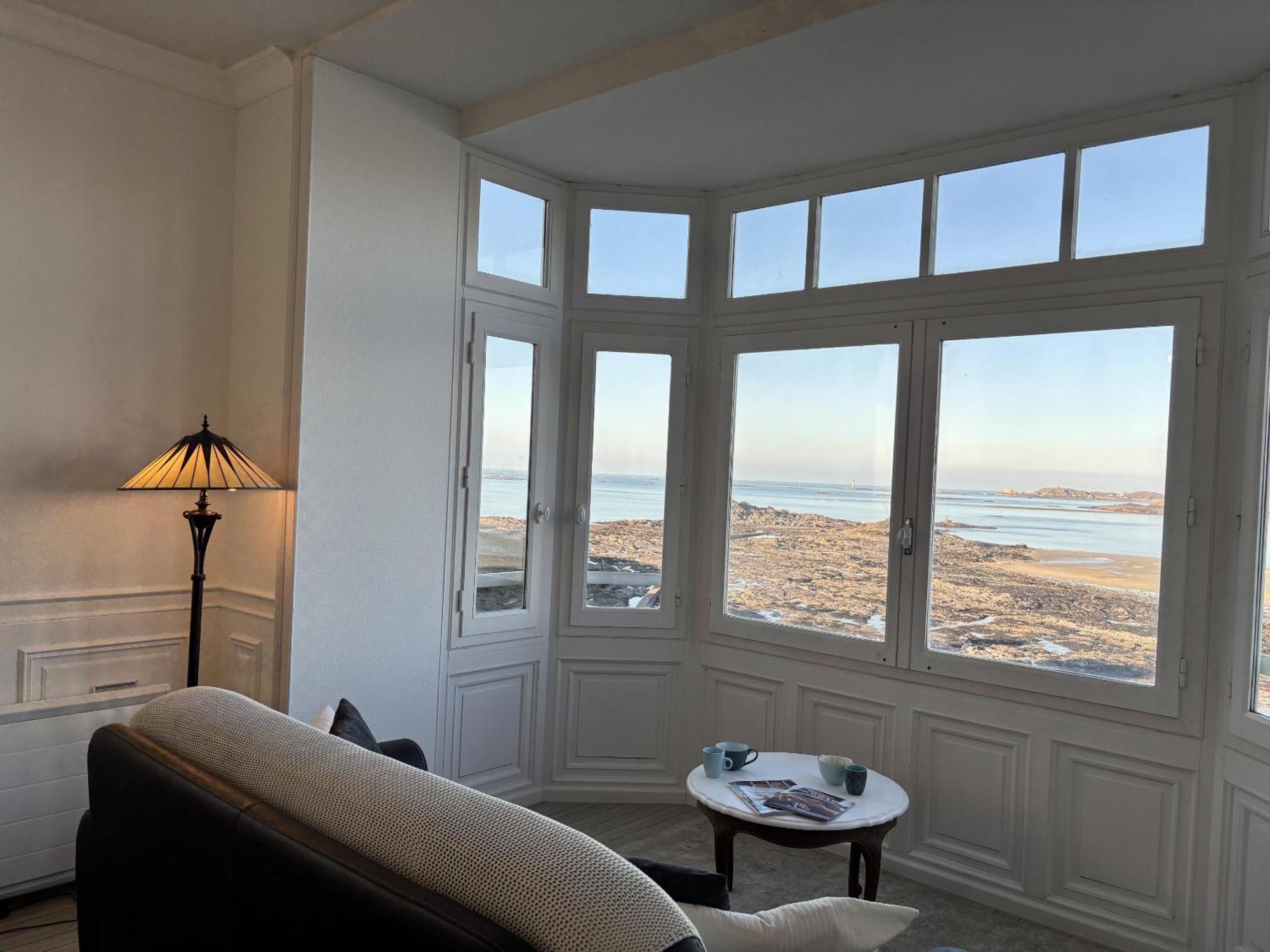 Villa Xixe Vue Mer Dinard Eksteriør billede